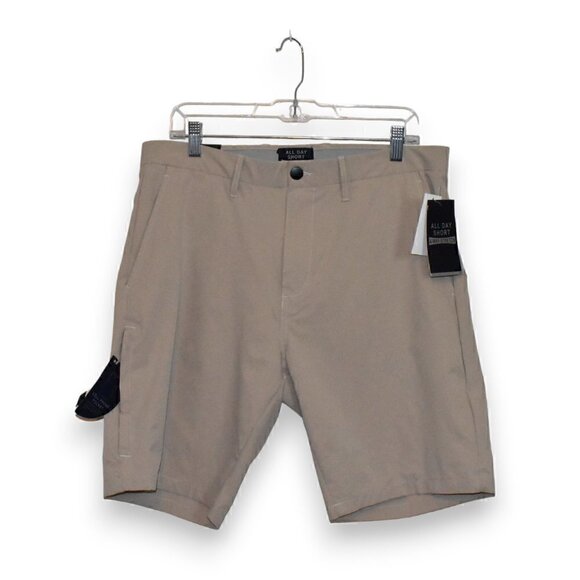 All Day Tech Short Men's Khaki Size 32 - Picture 1 of 15